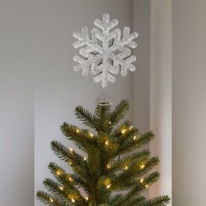 NWT metal Christmas tree snowflake topper-homespun holiday